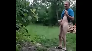 Kinek kell ijen pasi?