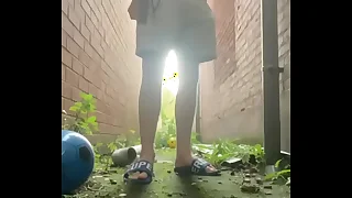 strip outside